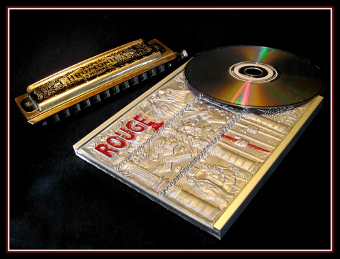 CP-IMG_6678-ensemble CD rouge & harmonica