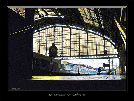 BLOG-Img_1552-quai gare StJean et TGV effets